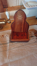 Load image into Gallery viewer, rustic soapdish/brushdish