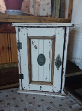 Load image into Gallery viewer, Key Cabinet