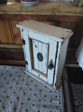 Load image into Gallery viewer, Key Cabinet