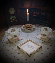 Load image into Gallery viewer, Coasters with box