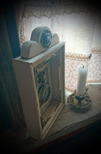 Load image into Gallery viewer, French country clock