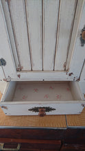 Load image into Gallery viewer, Cabinet with drawer