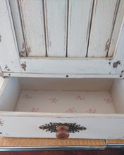 Load image into Gallery viewer, Cabinet with drawer