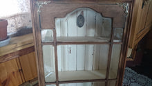 Load image into Gallery viewer, Display cabinet