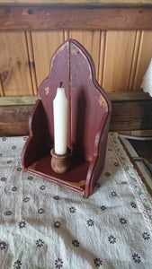 Primitive candle box