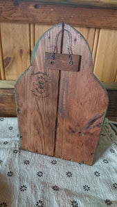 Primitive candle box