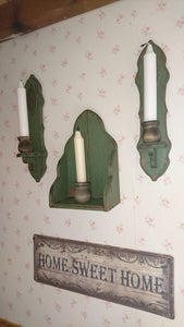 Colonial candle sticks