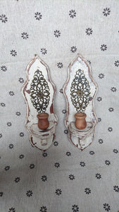 Colonial candle sticks small