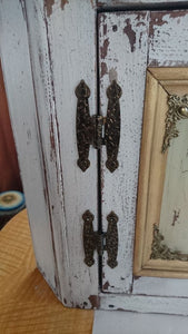 Tabletop bread cabinet